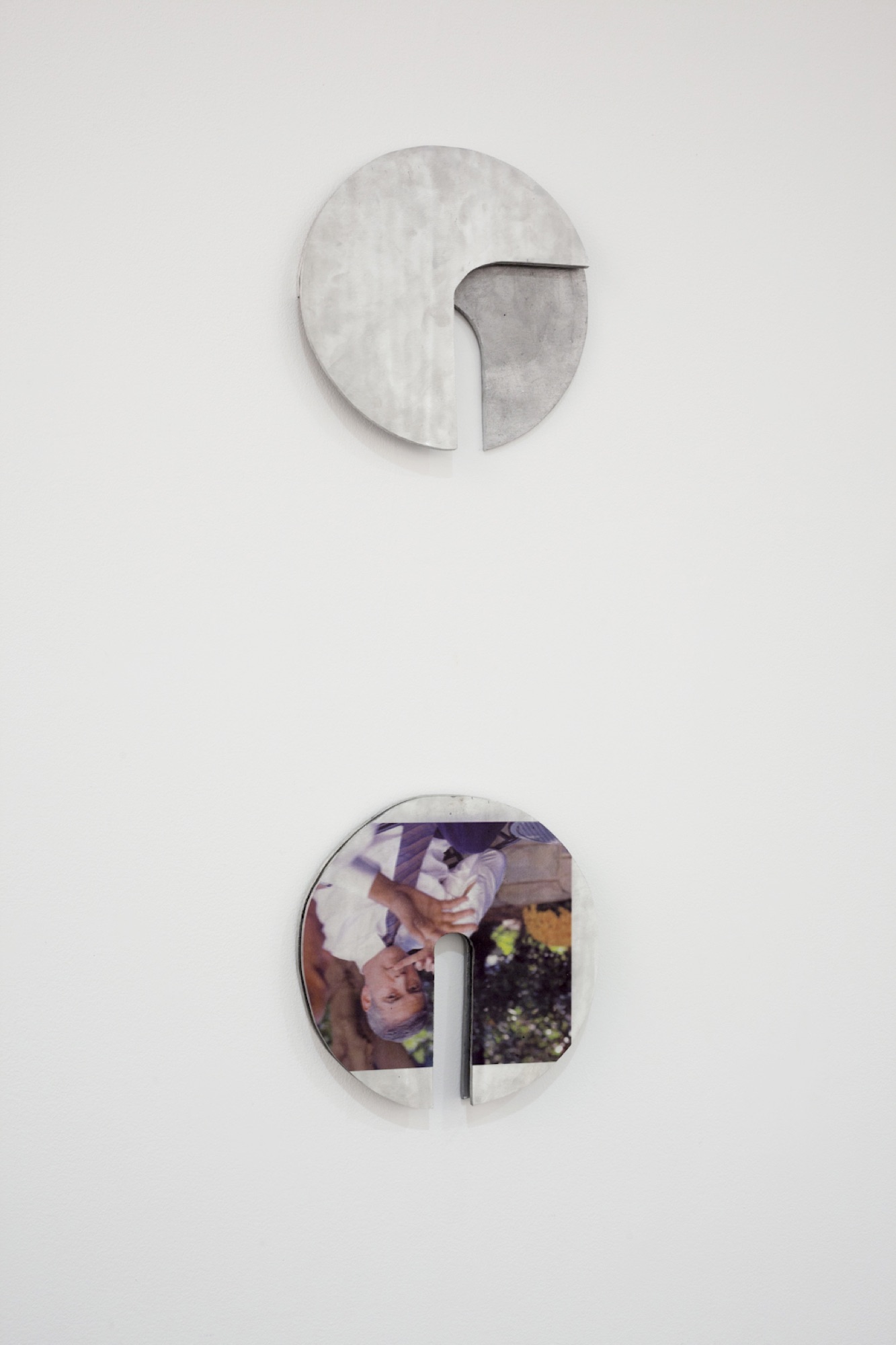 Assume Nothing | exhibition view | Gus Fisher Gallery, Auckland | 2012 | https://eyecontactmagazine.com/2012/05/a-centre-for-art-and-friends