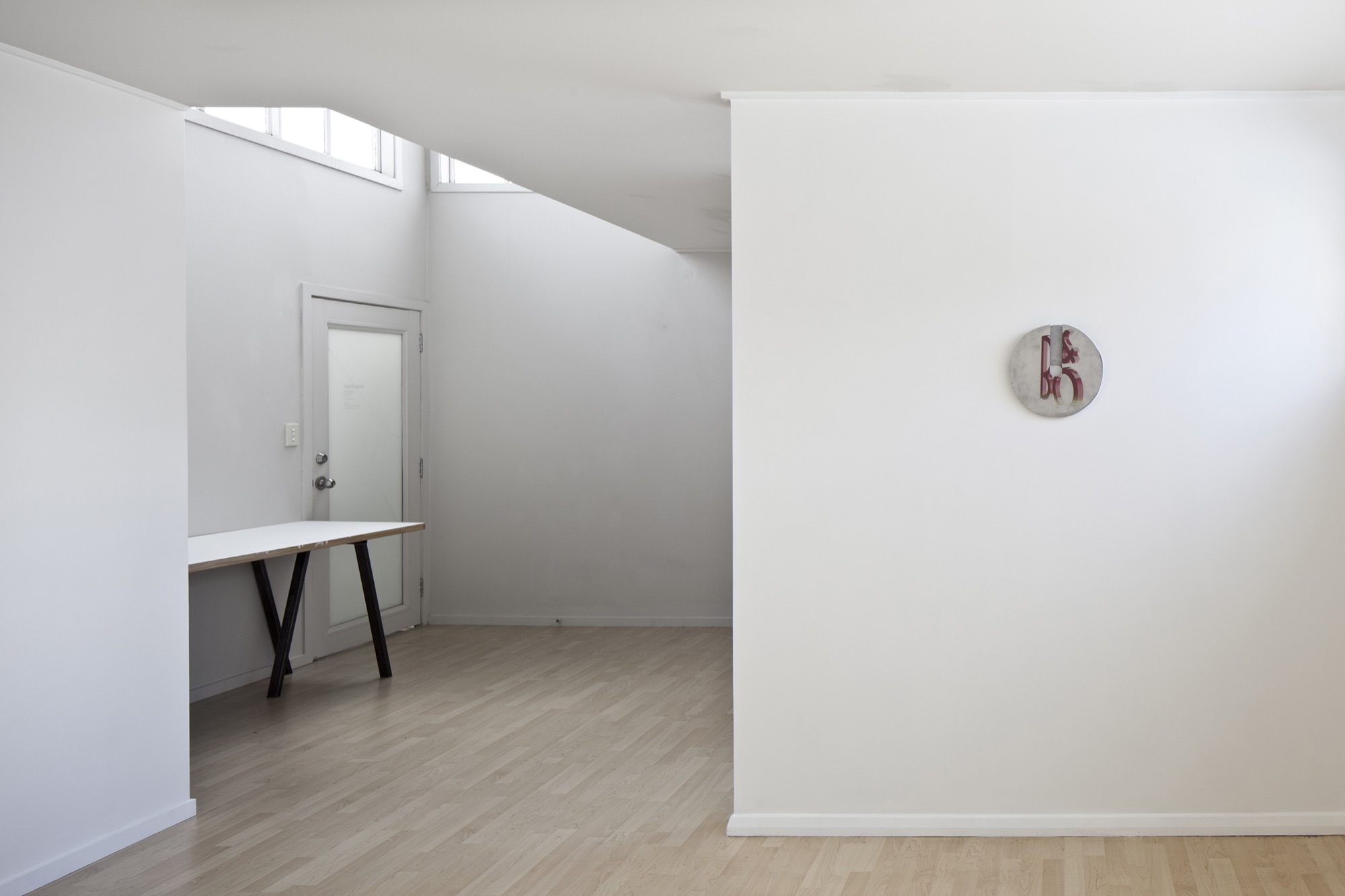 Letting go, holding back | exhibition view | Gloria Knight, Auckland | 2012 | https://www.artsdiary.co.nz/bt9/379/1.html