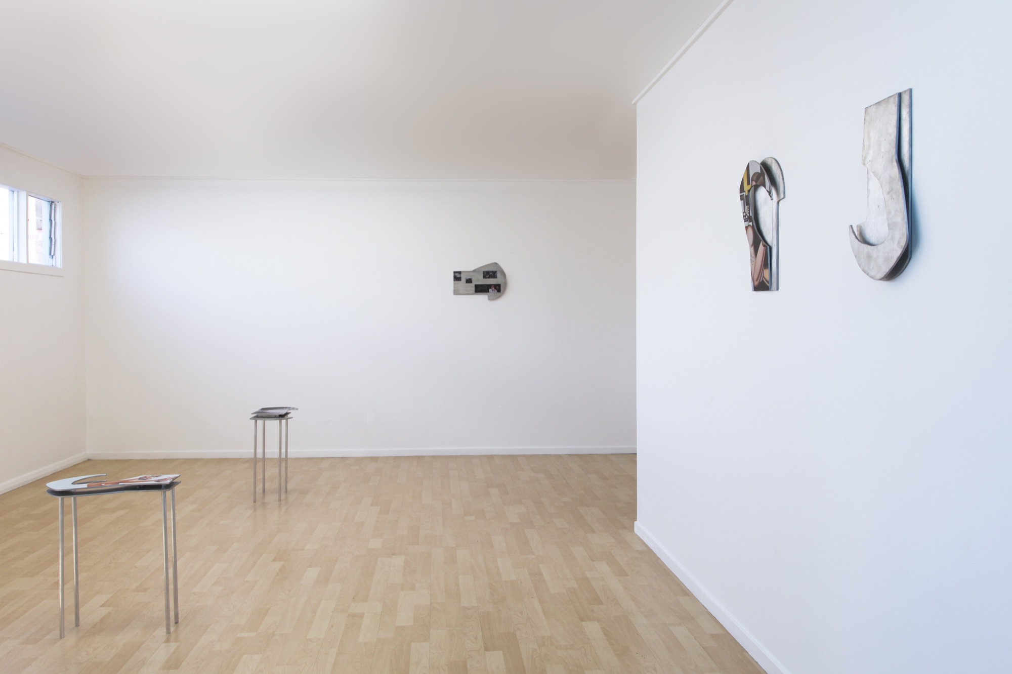 Non-secateur | exhibition view | Gloria Knight, Auckland | 2014 | https://eyecontactmagazine.com/2014/05/martyn-reynolds-at-gloria-knight