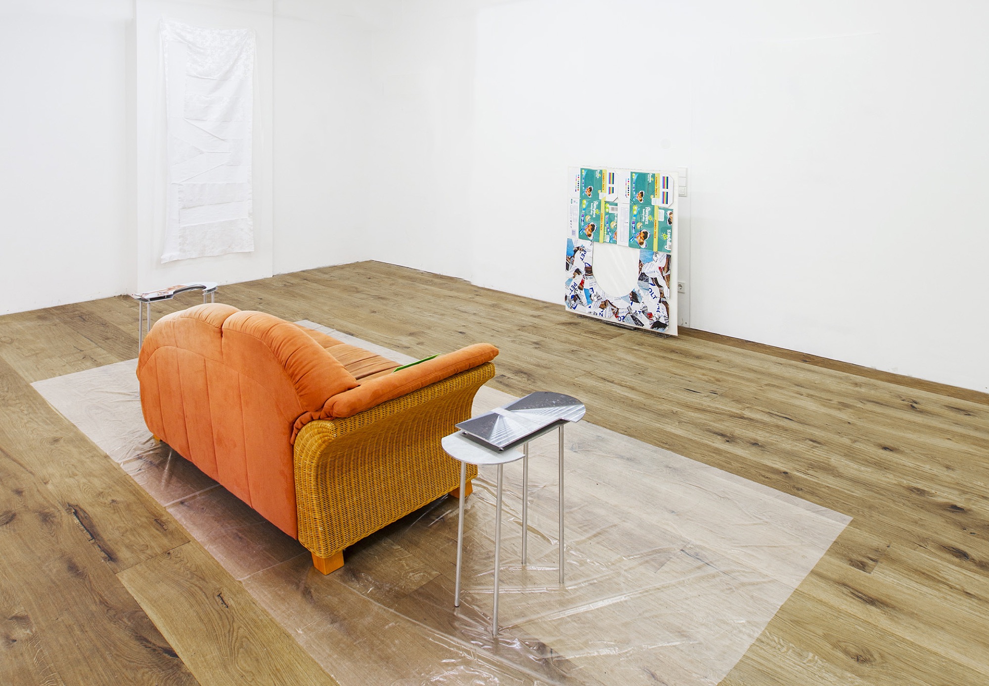 Spitz und Spiessig | exhibition view | Spreez, Munich | 2015